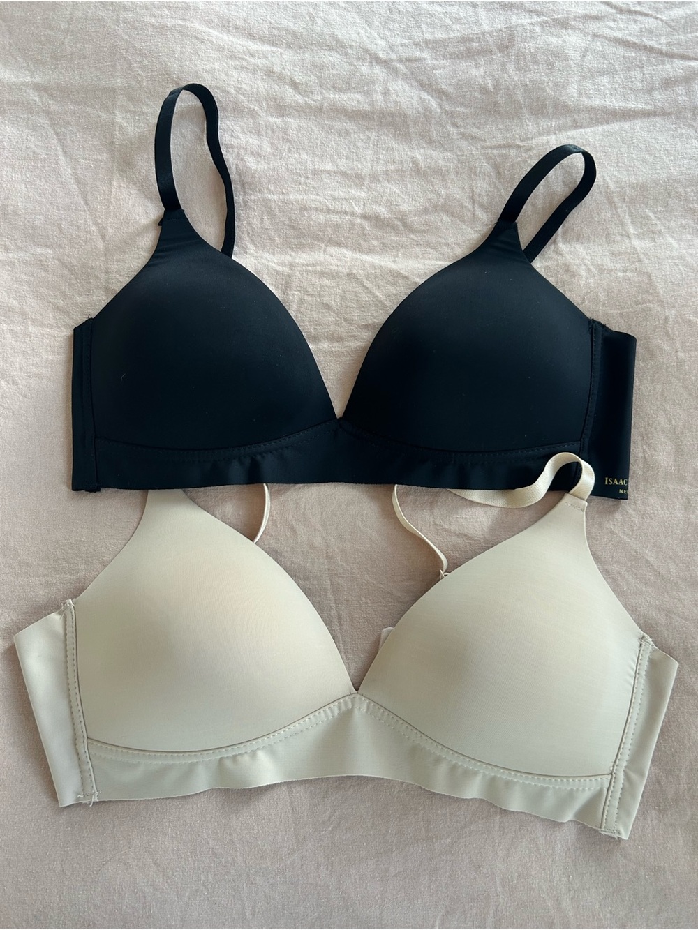 Isaac Mizrahi Black and Cream Smooth T-Shirt Bra Set